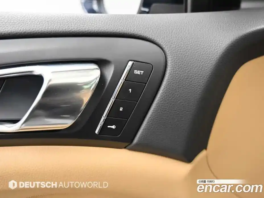 Porsche Cayenne 2015 3.0 Автомат в Москве № 159417, фото 17