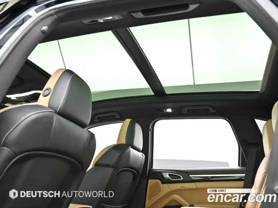 Porsche Cayenne 2015 3.0 Автомат в Москве № 159417, фото 18