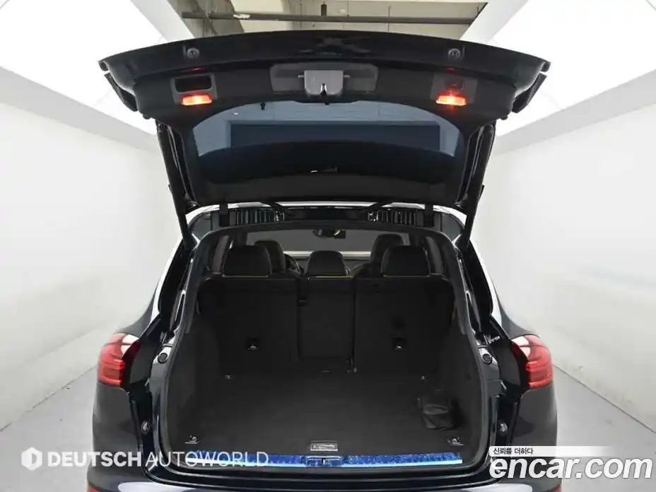 Porsche Cayenne 2015 3.0 Автомат в Москве № 159417, фото 19