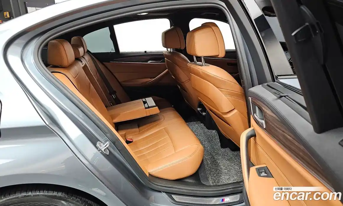 BMW 5-Series 2017 2.0 Автомат в Москве № 159580, фото 1