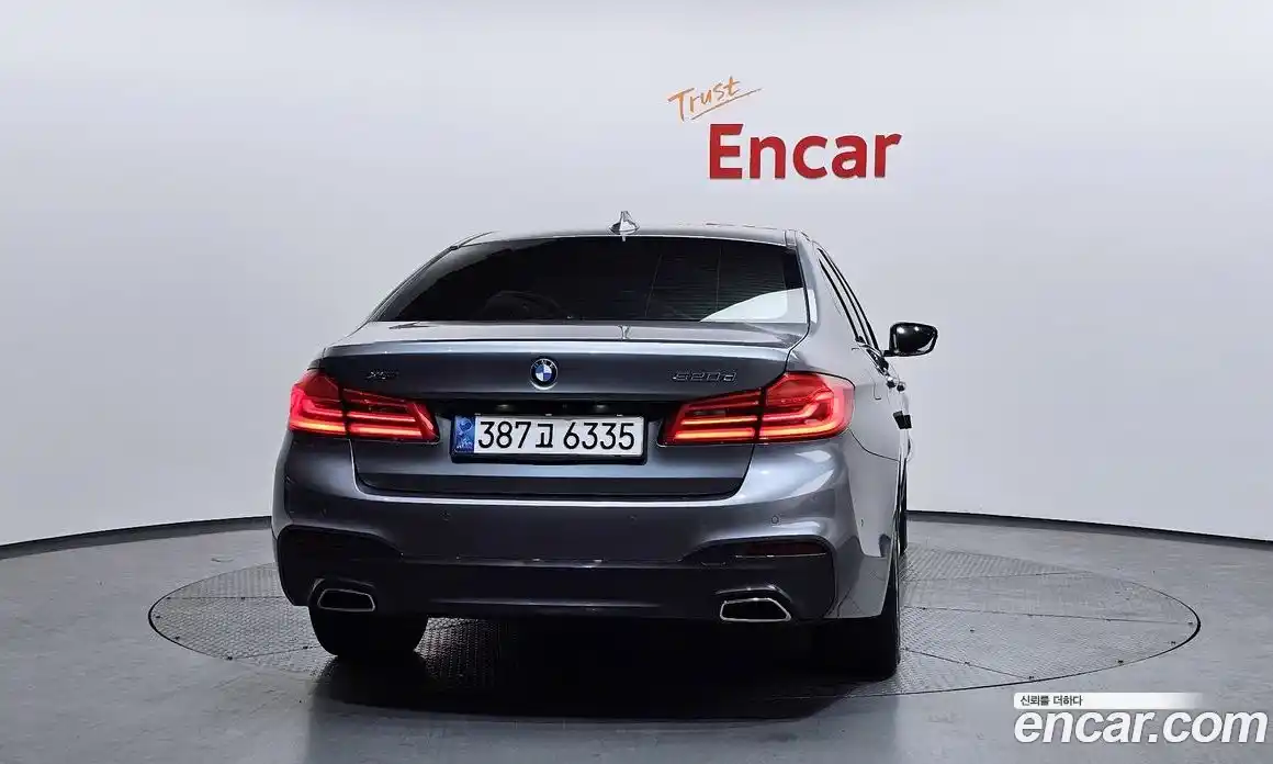 BMW 5-Series 2017 2.0 Автомат в Москве № 159580, фото 19