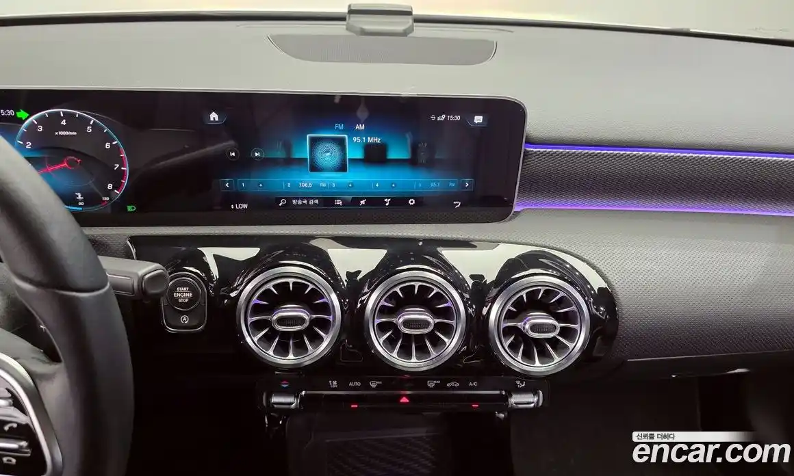 Mercedes-Benz A-Class 2020 2.0 Автомат в Москве № 160268, фото 14