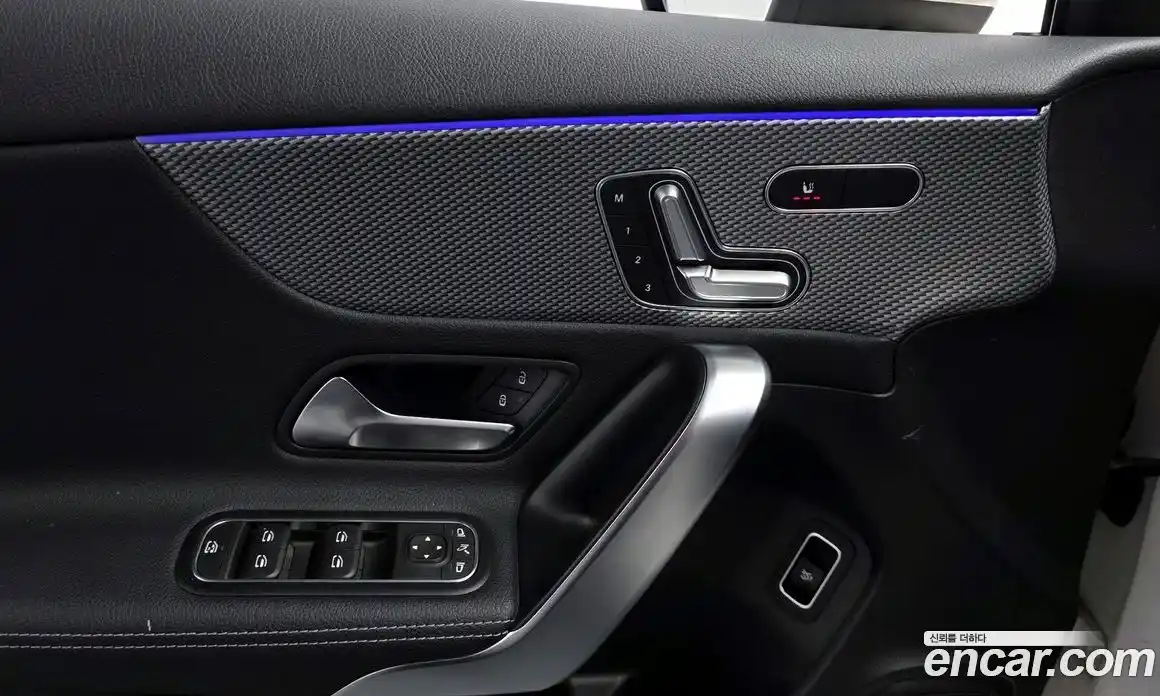 Mercedes-Benz A-Class 2020 2.0 Автомат в Москве № 160268, фото 19