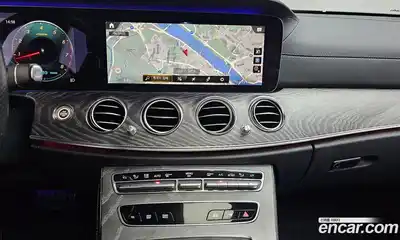 Mercedes-Benz E-Class 2021 2.0 Автомат в Москве № 160508, миниатюра 6