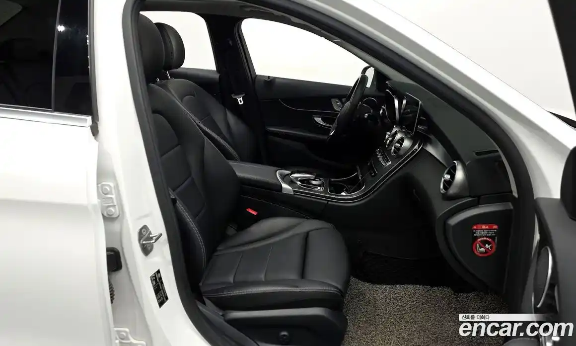 Mercedes-Benz C-Class 2019 1.9 Автомат в Москве № 160590, фото 17