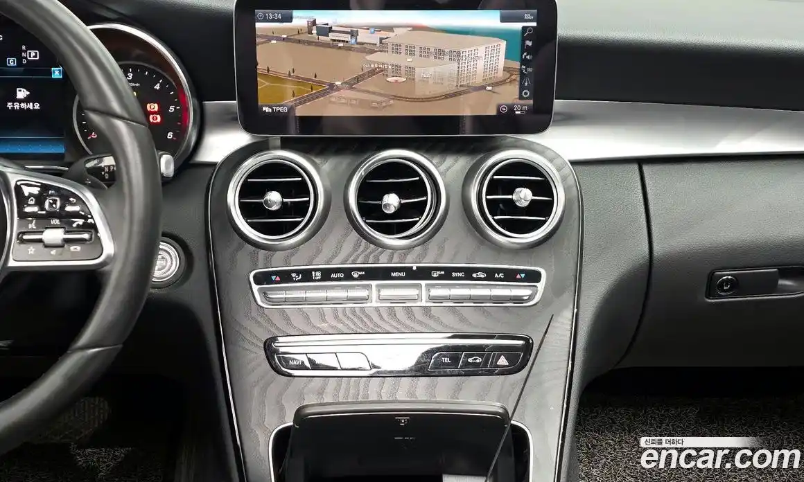 Mercedes-Benz C-Class 2019 1.9 Автомат в Москве № 160590, фото 19