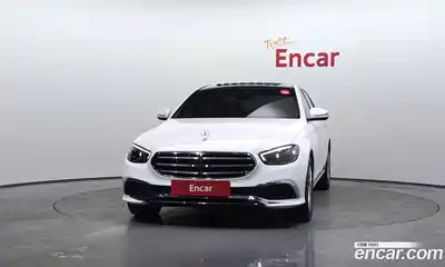 Mercedes-Benz E-Class 2021 2.0 Автомат в Москве № 160832, миниатюра 10