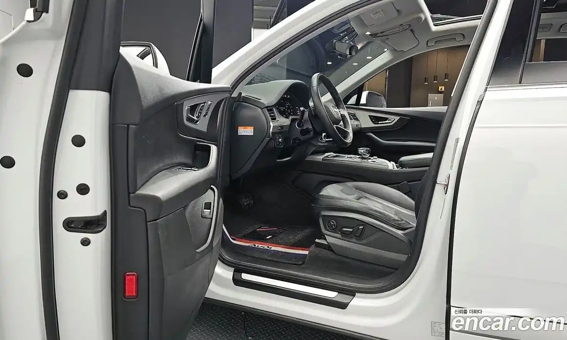 Audi Q7 2019 2.0 Автомат в Москве № 163147, фото 19