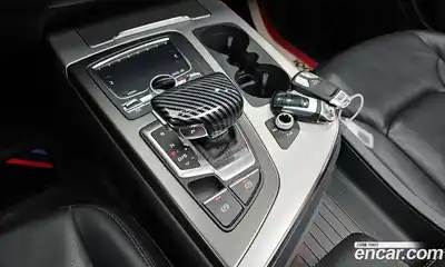 Audi Q7 2019 2.0 Автомат в Москве № 163147, миниатюра 6