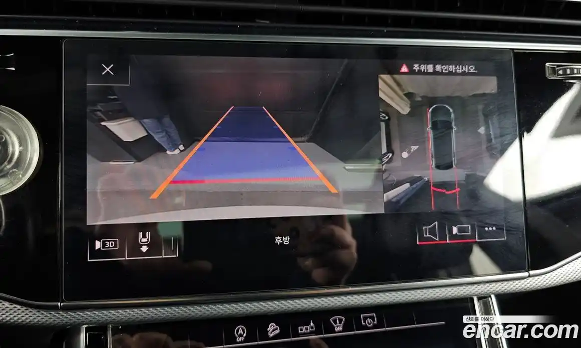 Audi Q8 2020 3.0 Автомат в Москве № 163919, фото 4