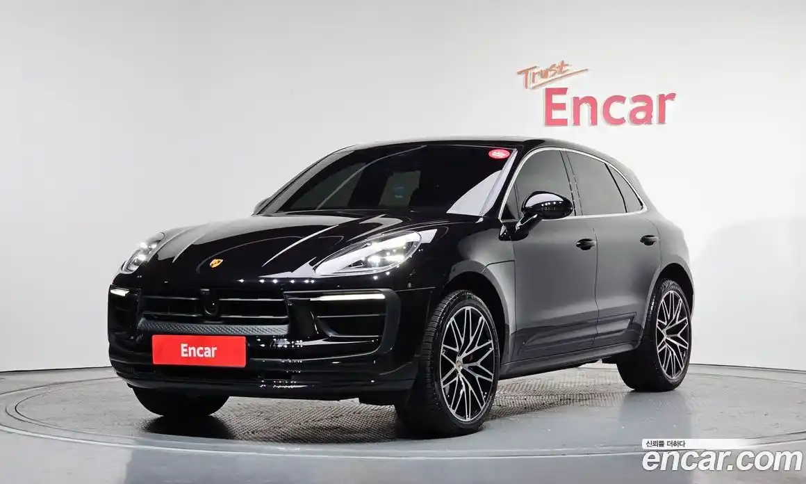Porsche Macan 2023 2.9 Автомат в Москве № 165032, фото 1