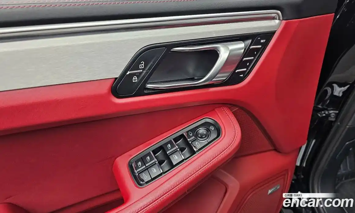 Porsche Macan 2023 2.9 Автомат в Москве № 165032, фото 16