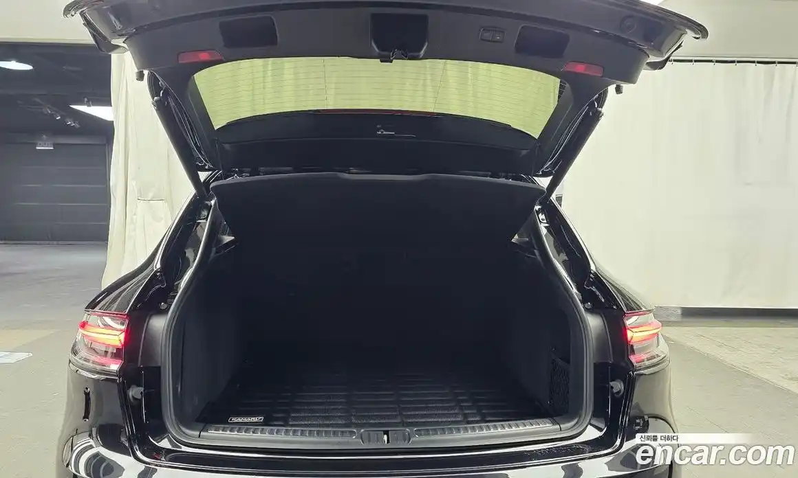 Porsche Macan 2023 2.9 Автомат в Москве № 165032, фото 20