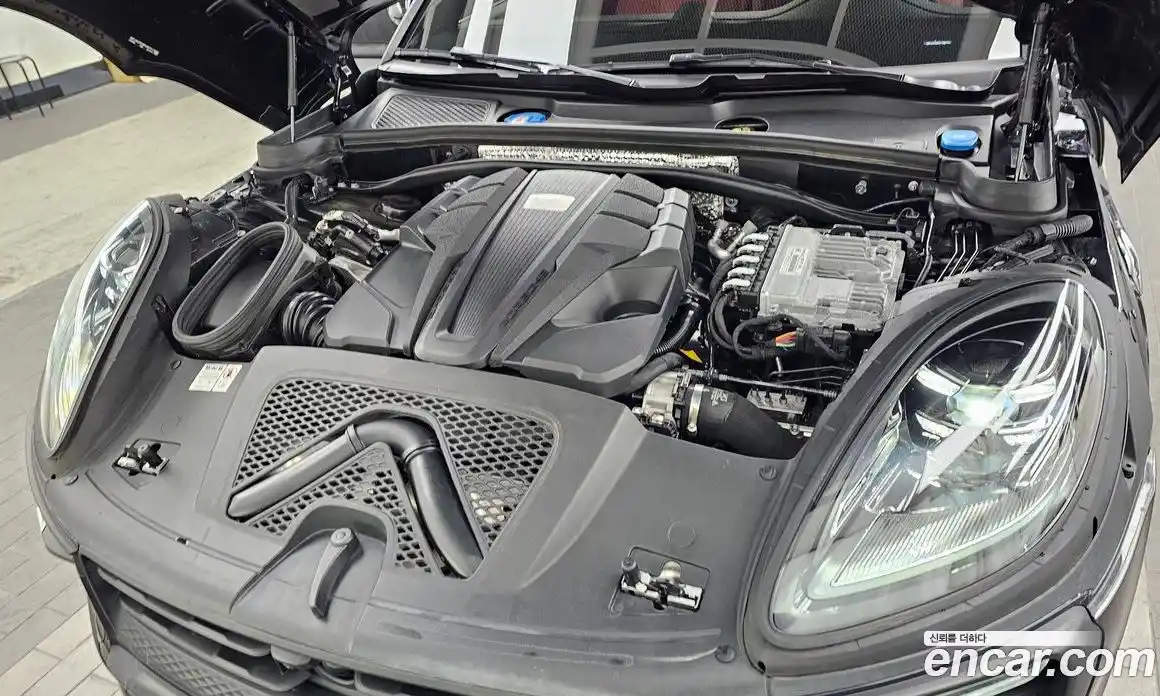 Porsche Macan 2023 2.9 Автомат в Москве № 165032, фото 6