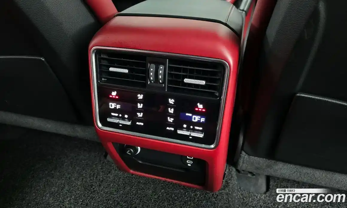 Porsche Cayenne 2022 3.0 Автомат в Москве № 165195, фото 10