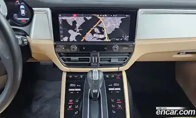 Porsche Macan 2022 2.9 Автомат в Москве № 165390, миниатюра 3