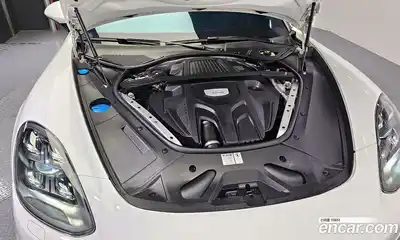 Porsche Panamera 2020 3.0 Автомат в Москве № 165474, миниатюра 2