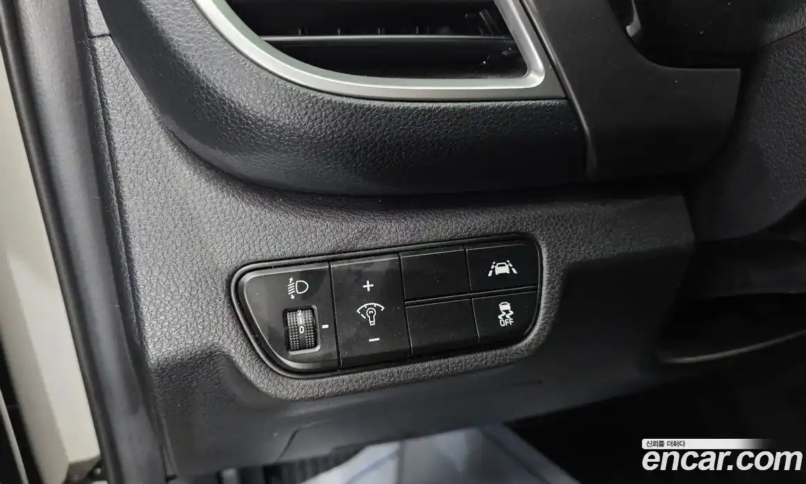 Kia Seltos 2022 1.6 Автомат в Москве № 16572, фото 19