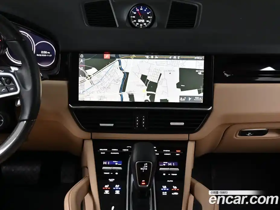 Porsche Cayenne 2021 3.0 Автомат в Москве № 165842, фото 14