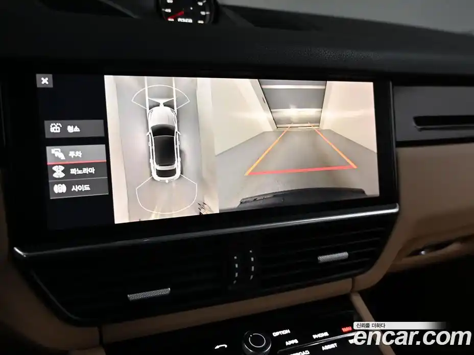 Porsche Cayenne 2021 3.0 Автомат в Москве № 165842, фото 15