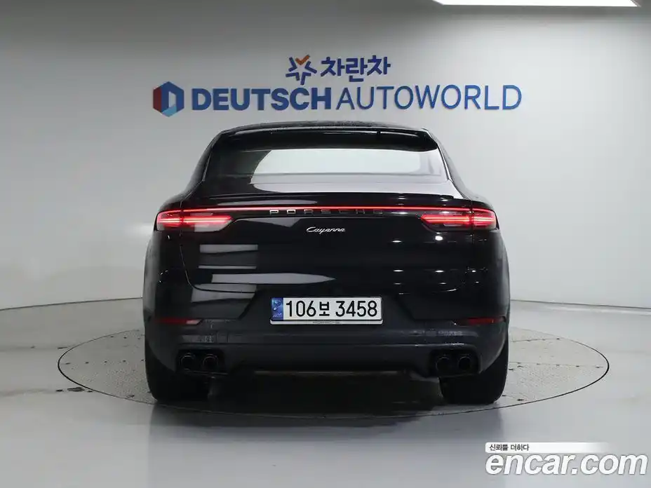 Porsche Cayenne 2021 3.0 Автомат в Москве № 165842, фото 4