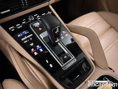 Porsche Cayenne 2021 3.0 Автомат в Москве № 165842, миниатюра 9