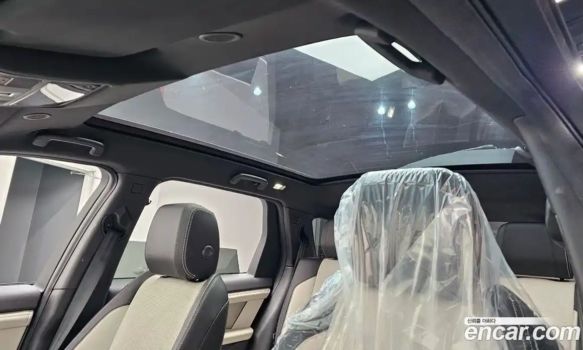 Land Rover Discovery Sport 2024 2.0 Автомат в Москве № 165980, фото 20