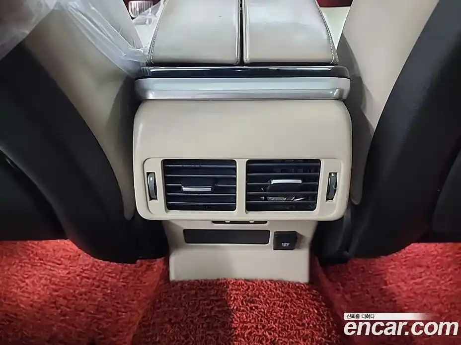 Land Rover Range-Rover Velar 2018 3.0 Автомат в Москве № 166538, фото 13