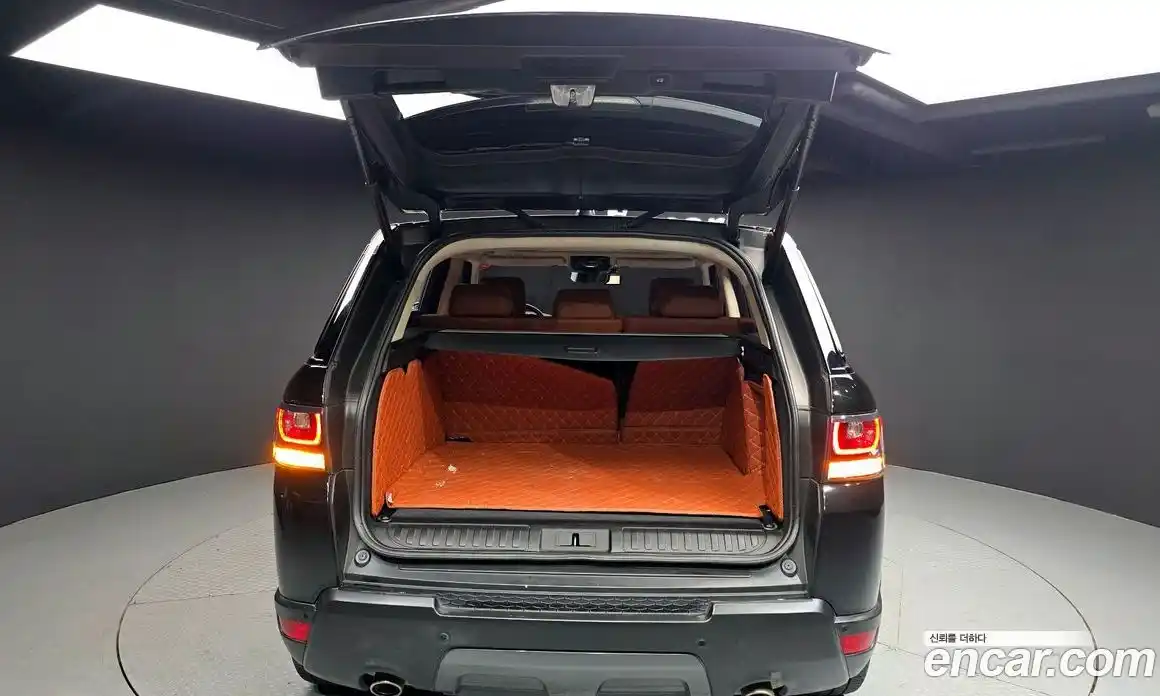 Land Rover Range-Rover Sport 2017 3.0 Автомат в Москве № 166589, фото 17