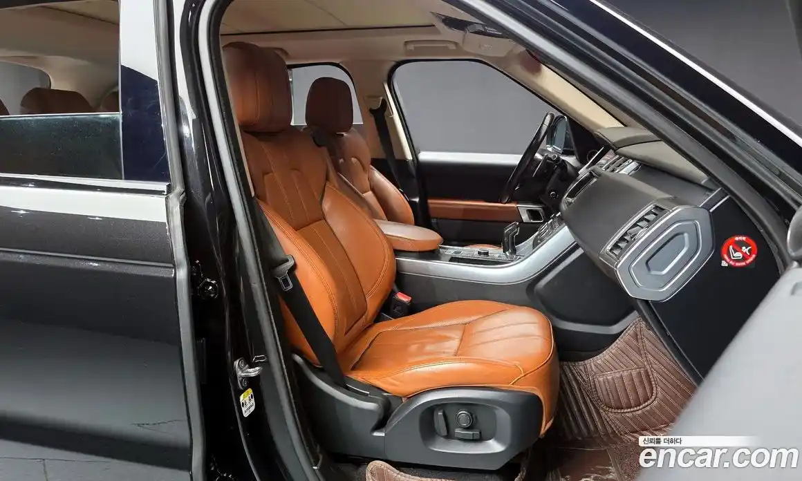 Land Rover Range-Rover Sport 2017 3.0 Автомат в Москве № 166589, фото 4