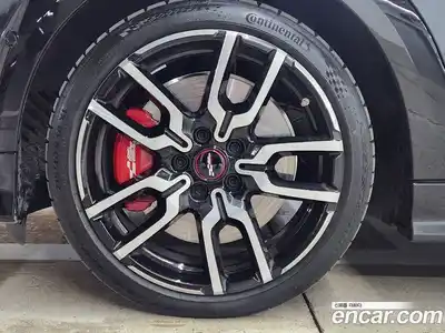 Mini Cooper 2025 2.0 Автомат в Москве № 167372, миниатюра 5