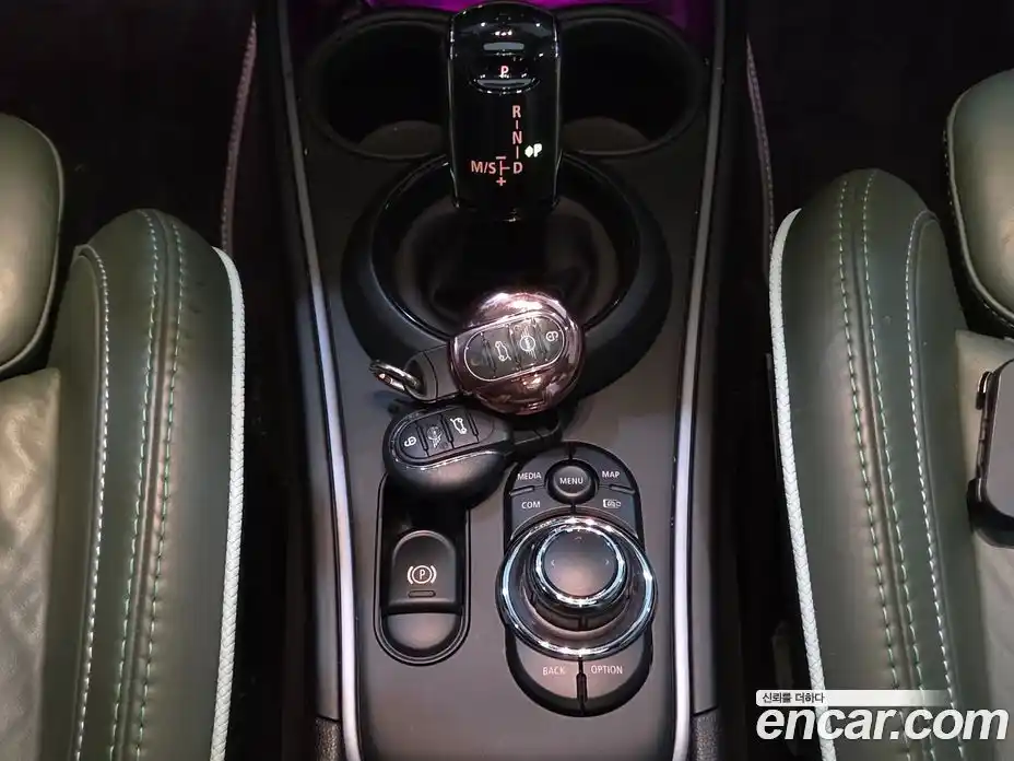 Mini Countryman 2023 2.0 Автомат в Москве № 167458, фото 13