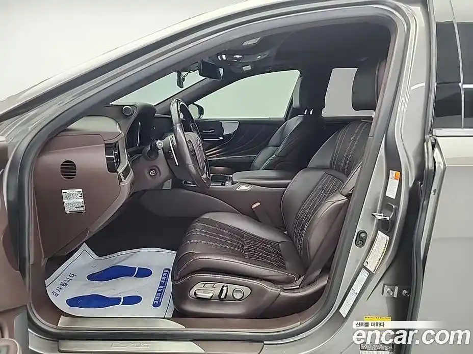 Lexus LS 2019 3.4 Автомат в Москве № 168126, фото 11