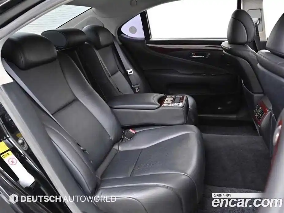 Lexus LS 2009 4.6 Автомат в Москве № 168338, фото 12