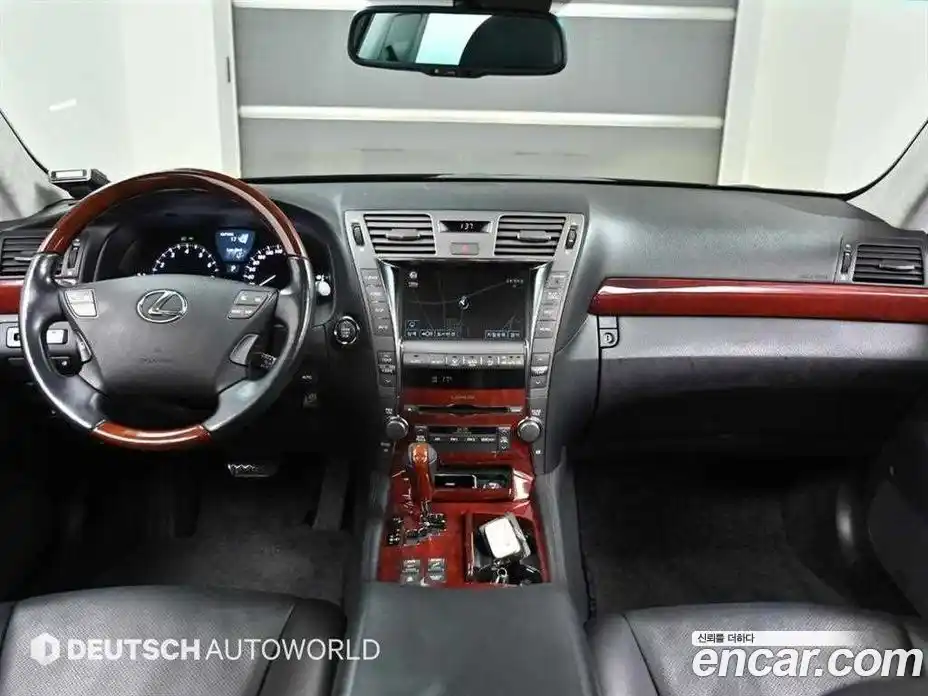Lexus LS 2009 4.6 Автомат в Москве № 168338, фото 7