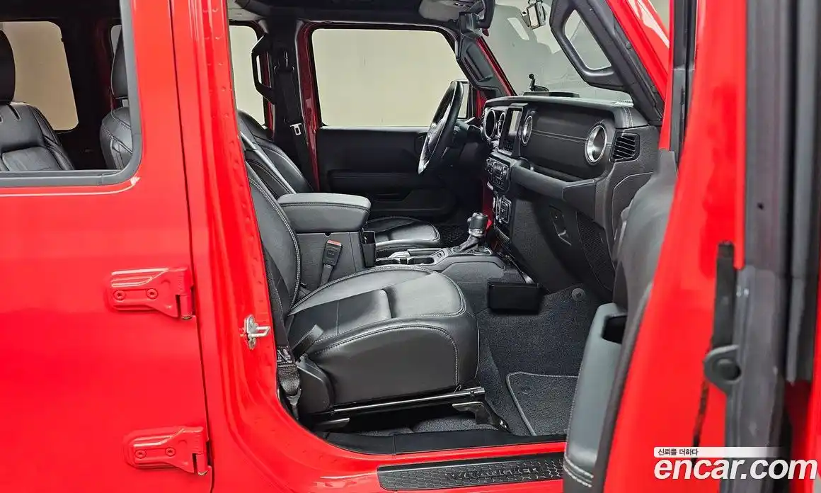 Jeep Wrangler 2021 2.0 Автомат в Москве № 169605, фото 9