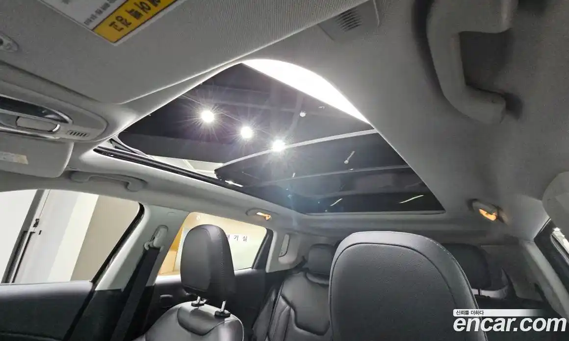 Jeep Compass 2019 2.4 Автомат в Москве № 169790, фото 15