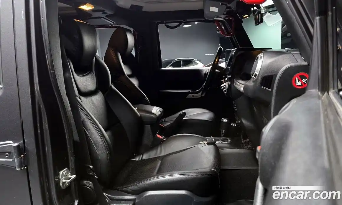 Jeep Wrangler 2016 3.6 Автомат в Москве № 169845, фото 19