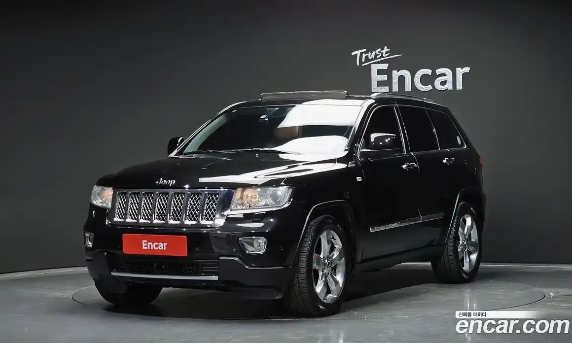 Jeep Cherokee 2013 3.0 Автомат в Москве № 169873, фото 12