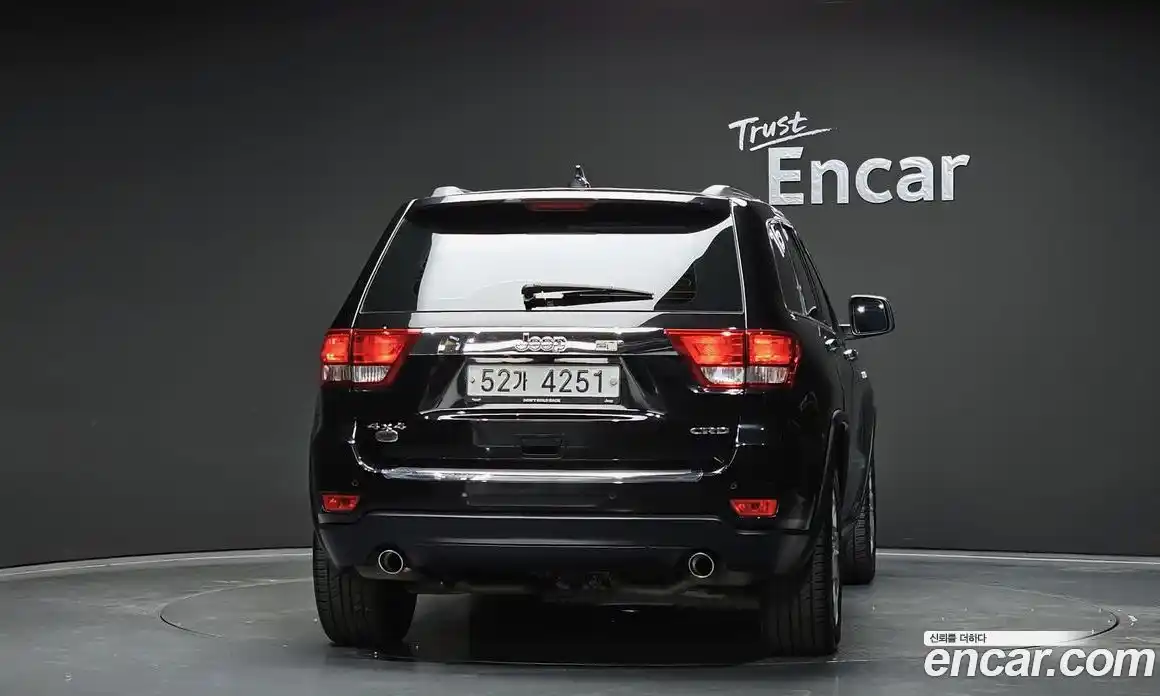 Jeep Cherokee 2013 3.0 Автомат в Москве № 169873, фото 14