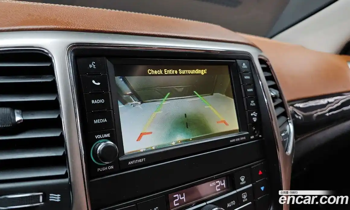 Jeep Cherokee 2013 3.0 Автомат в Москве № 169873, фото 19