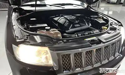 Jeep Cherokee 2013 3.0 Автомат в Москве № 169873, миниатюра 2