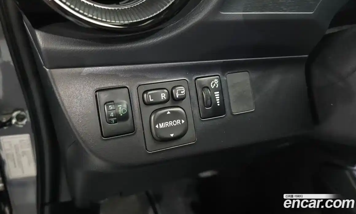 Toyota Prius 2019 1.5 Автомат в Москве № 170167, фото 16