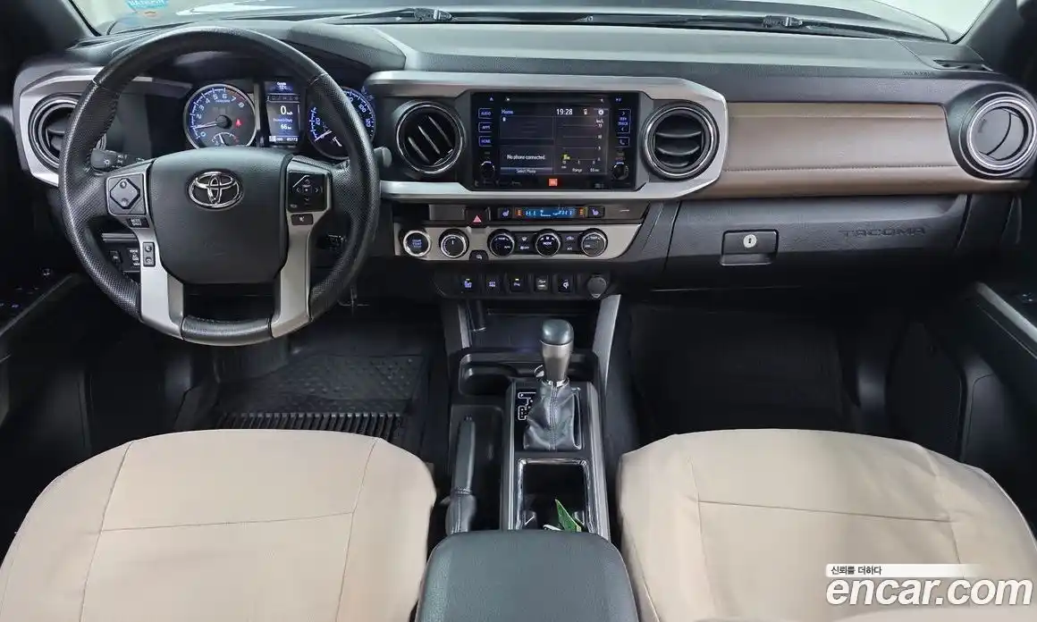 Toyota Tacoma 2016 3.5 Автомат в Москве № 170236, фото 15