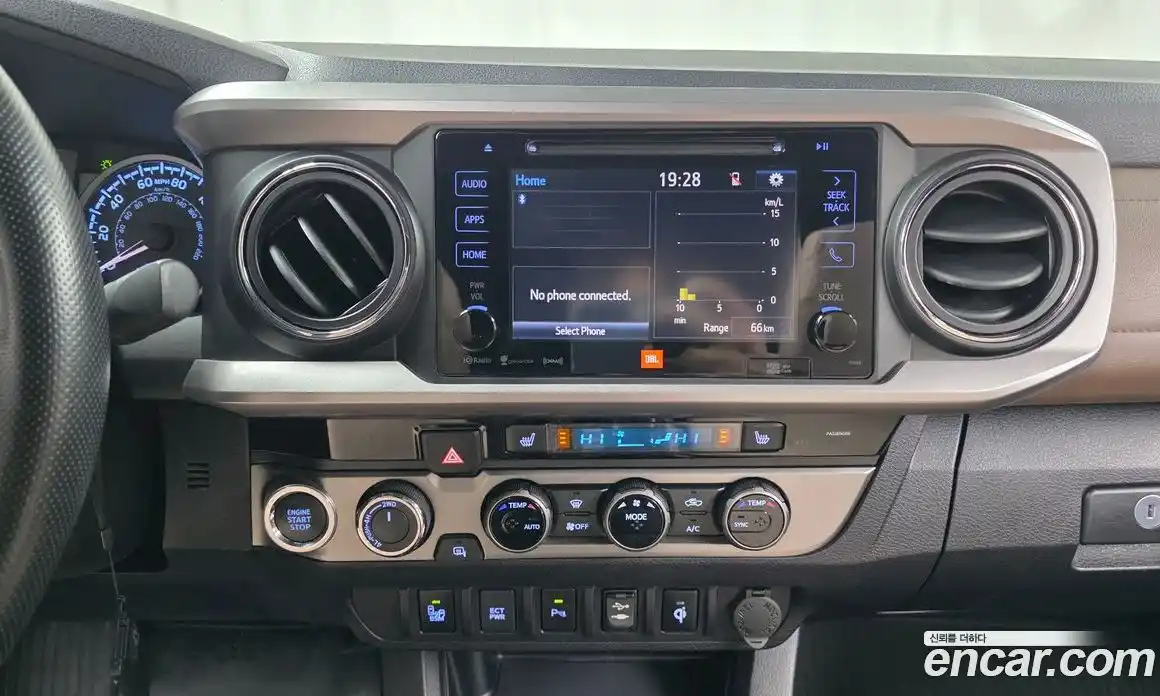 Toyota Tacoma 2016 3.5 Автомат в Москве № 170236, фото 16