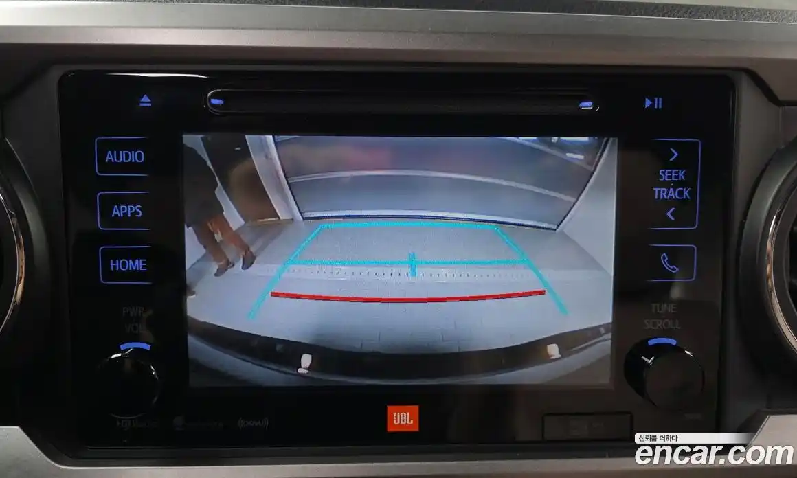 Toyota Tacoma 2016 3.5 Автомат в Москве № 170236, фото 3