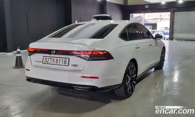 Honda Accord 2024 2.0 Автомат в Москве № 170696, миниатюра 2