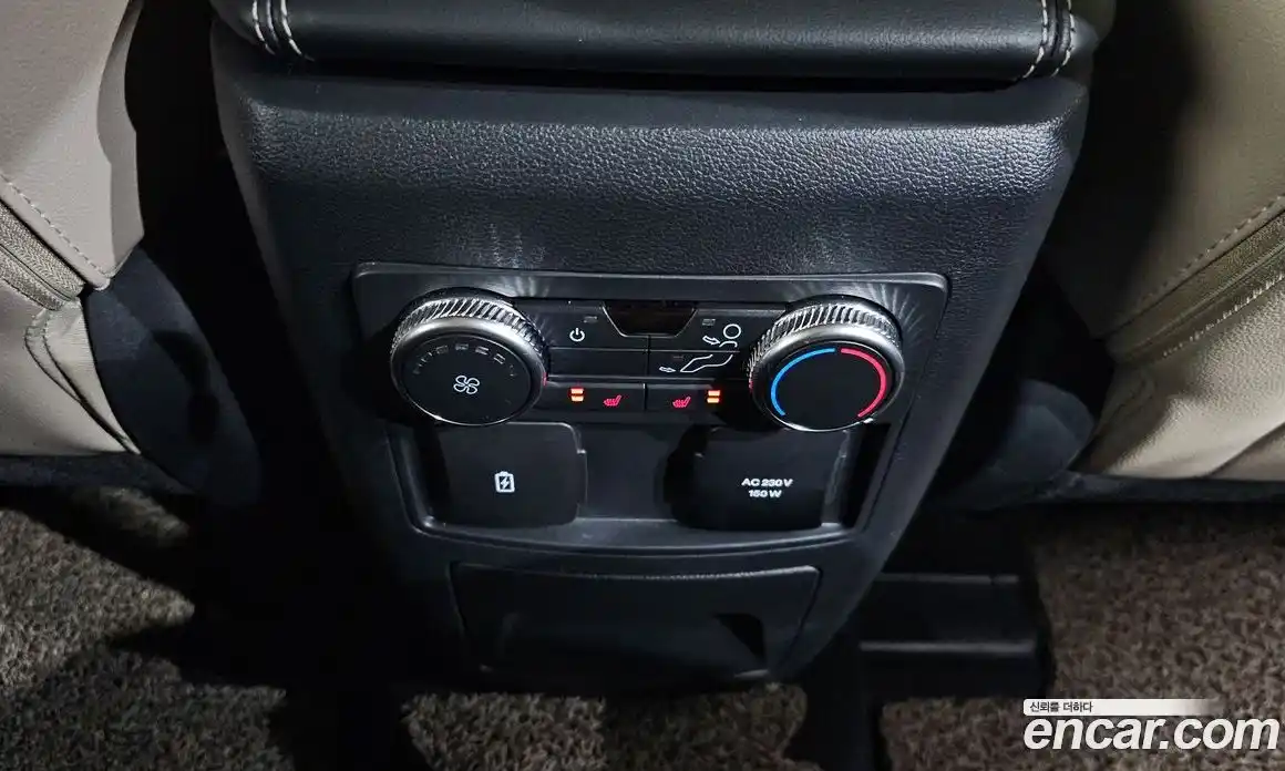 Ford Explorer 2022 2.3 Автомат в Москве № 170728, фото 18