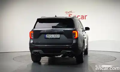 Ford Explorer 2021 3.0 Автомат в Москве № 170861, миниатюра 9