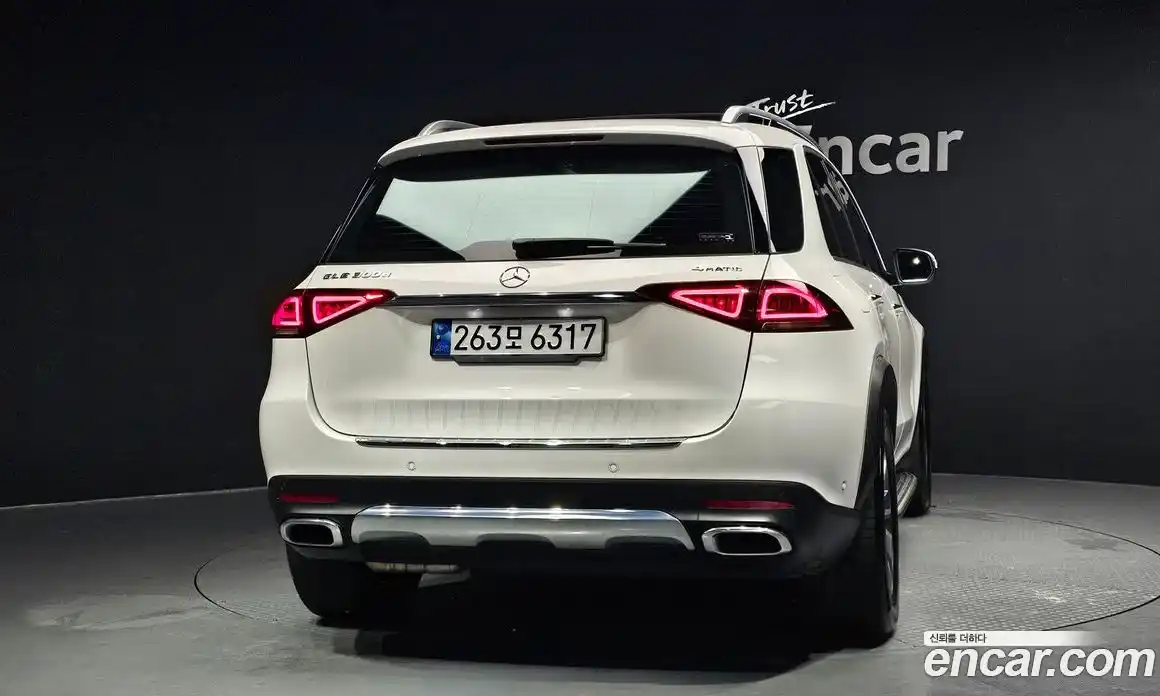 Mercedes-Benz GLE-Class 2022 2.0 Автомат в Москве № 178381, фото 16